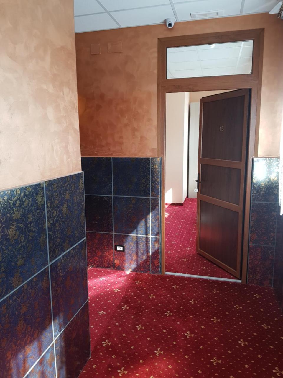 Liberty Junior Apartamento Făgăraş Exterior foto