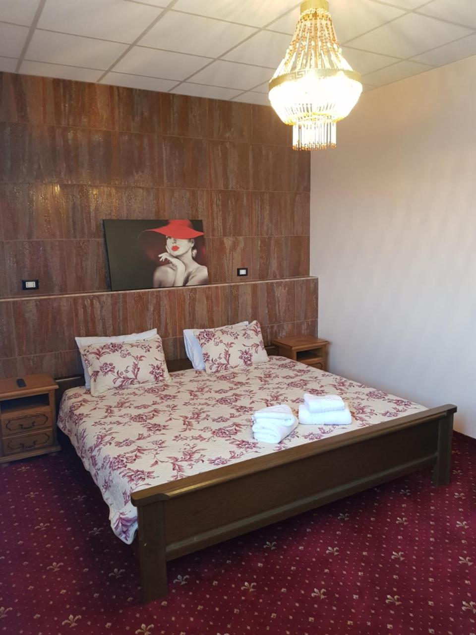 Liberty Junior Apartamento Făgăraş Exterior foto