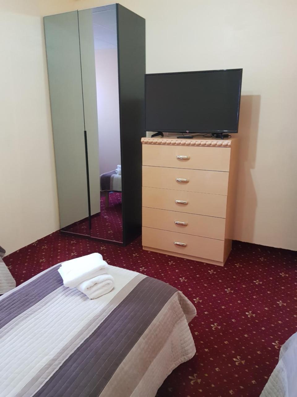 Liberty Junior Apartamento Făgăraş Exterior foto